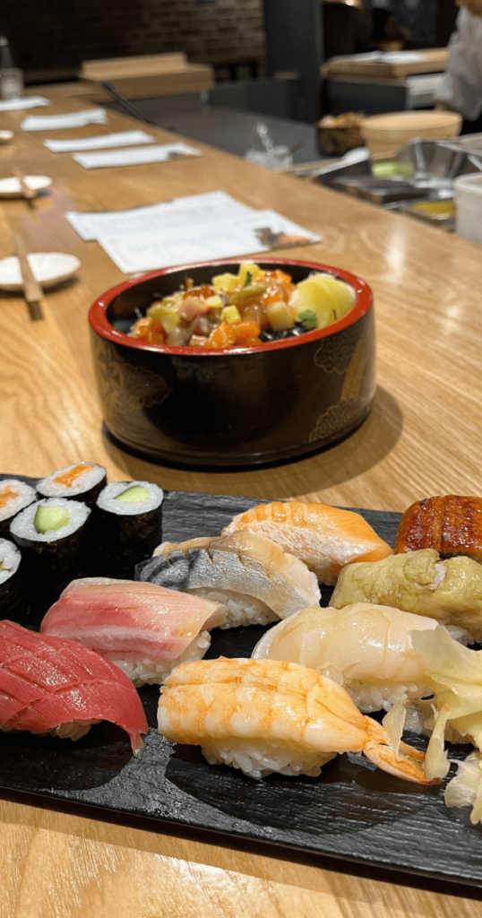 Sushi TONARI