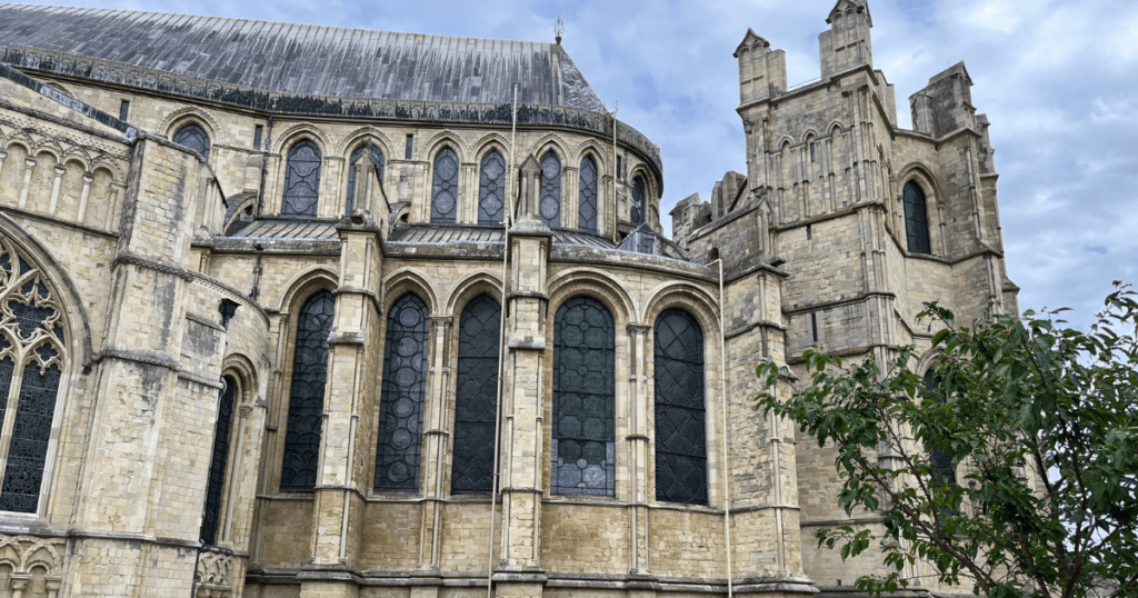 坎特伯雷大教堂（Canterbury Cathedral）