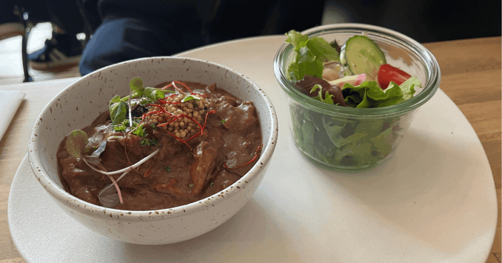 燉牛肉