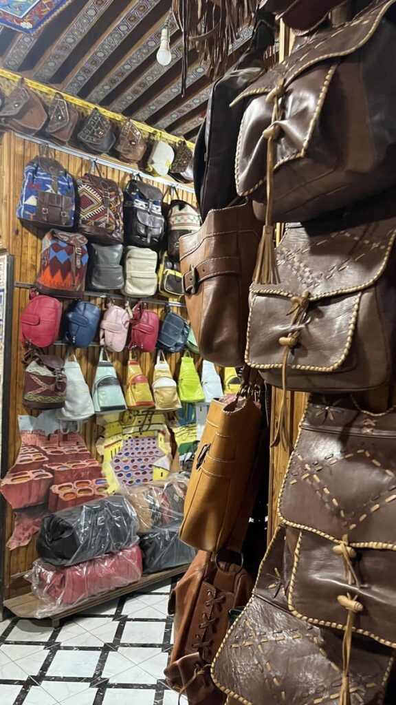 皮革製品